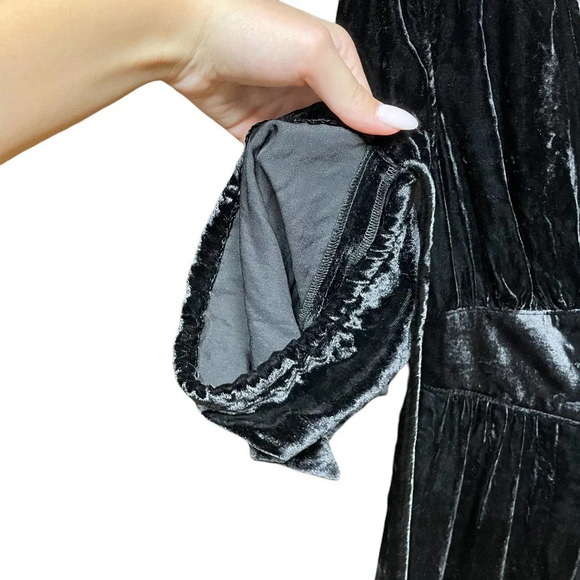 Free People True Lovin' Velvet One Piece Jumpsuit In Black Size XS - Picture 4 of 13